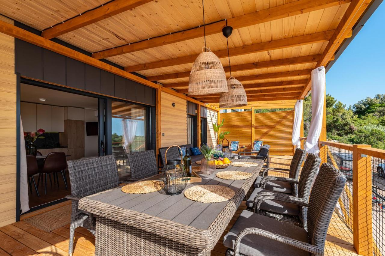 La Vie Est Belle Villa Drage Kültér fotó